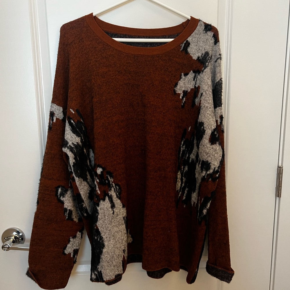 Patterned sweater